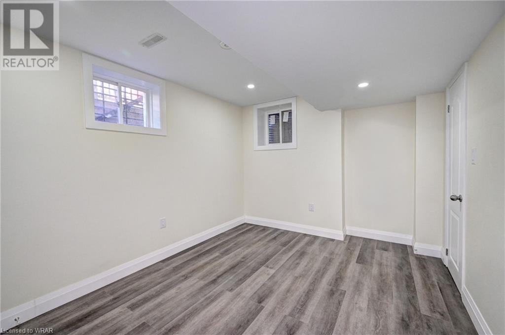 43 APPLE Drive