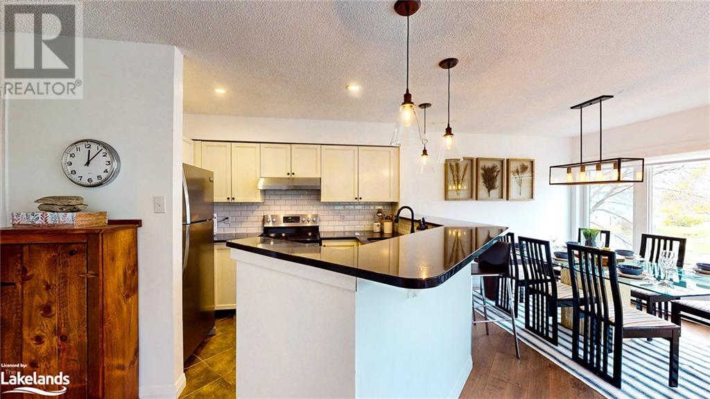 826 SUNCREST Circle