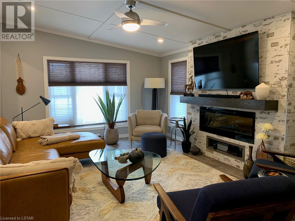 22790 AMIENS Road Unit# 118
