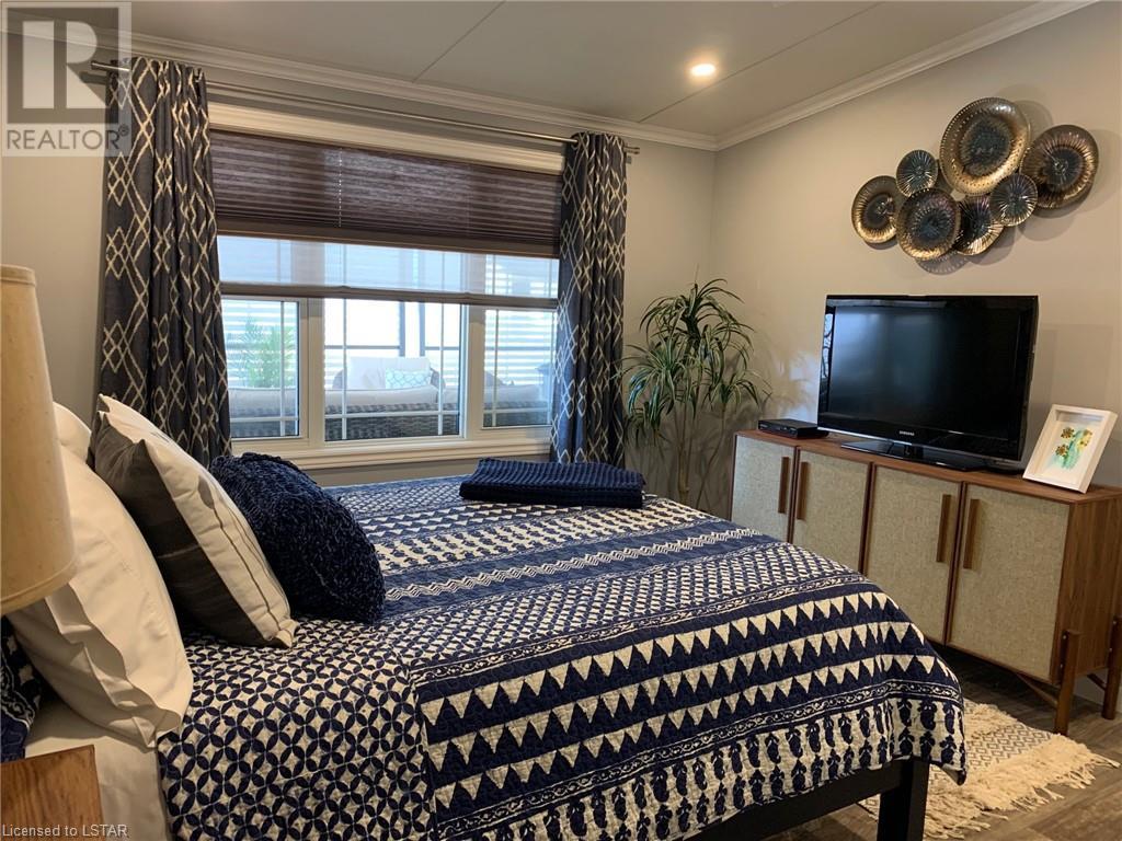22790 AMIENS Road Unit# 118