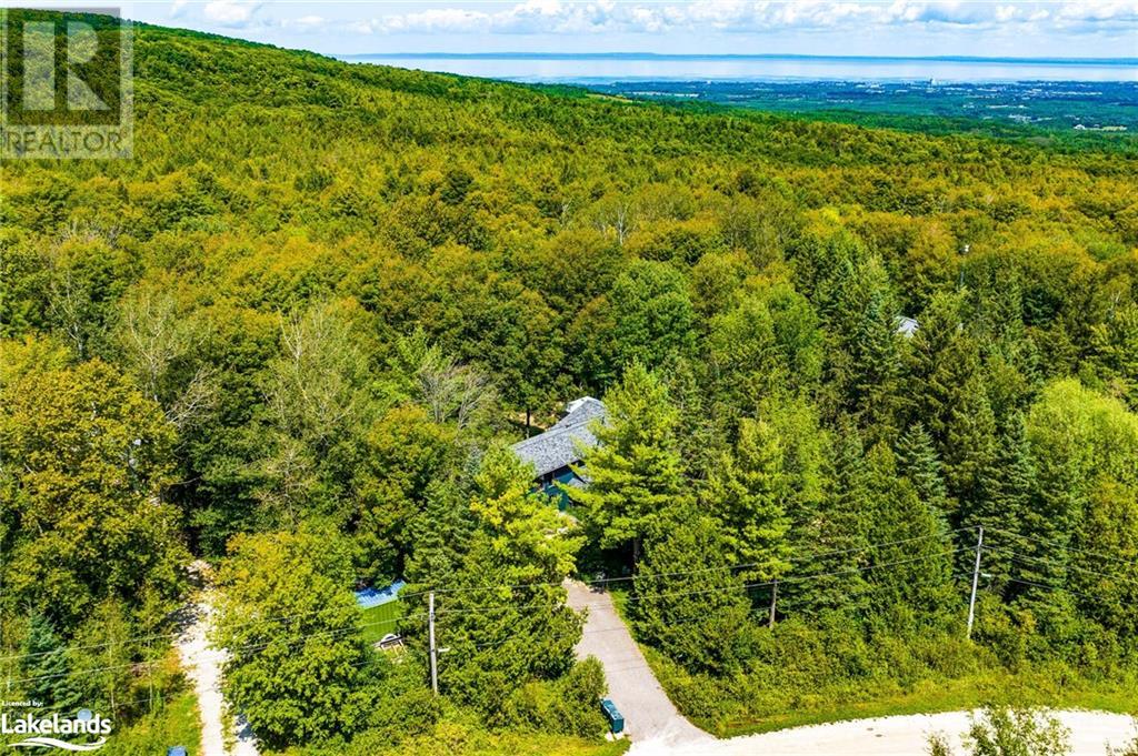 111 CASTLEVIEW Road