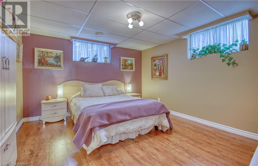 32 BAYVIEW Drive