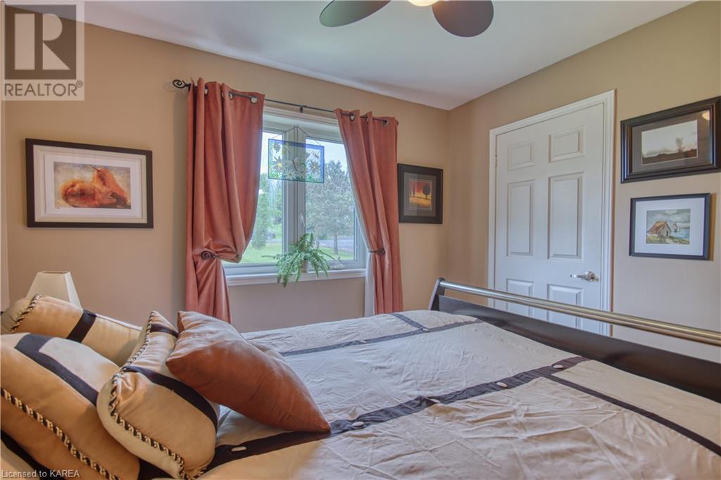 32 BAYVIEW Drive
