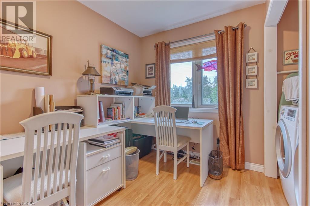 32 BAYVIEW Drive