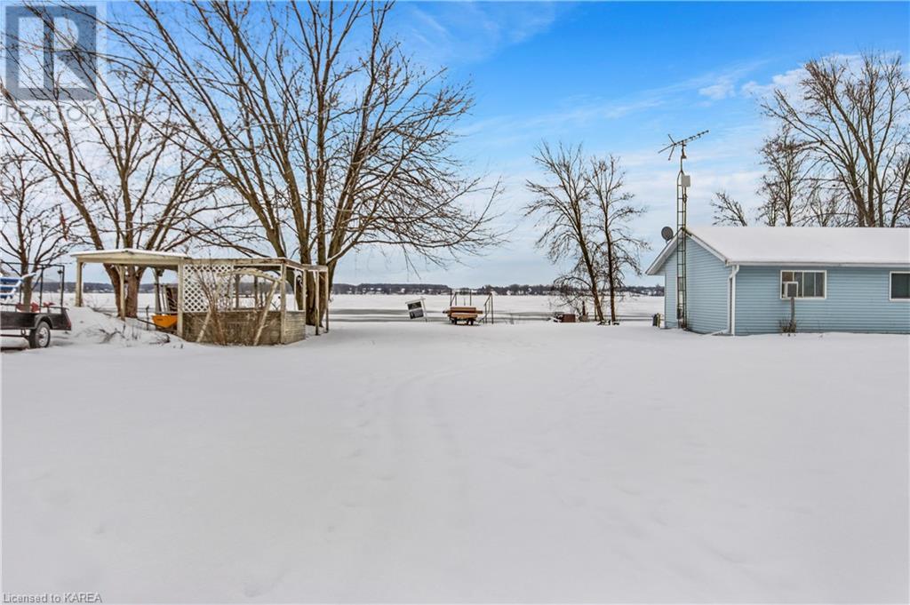 32 BAYVIEW Drive