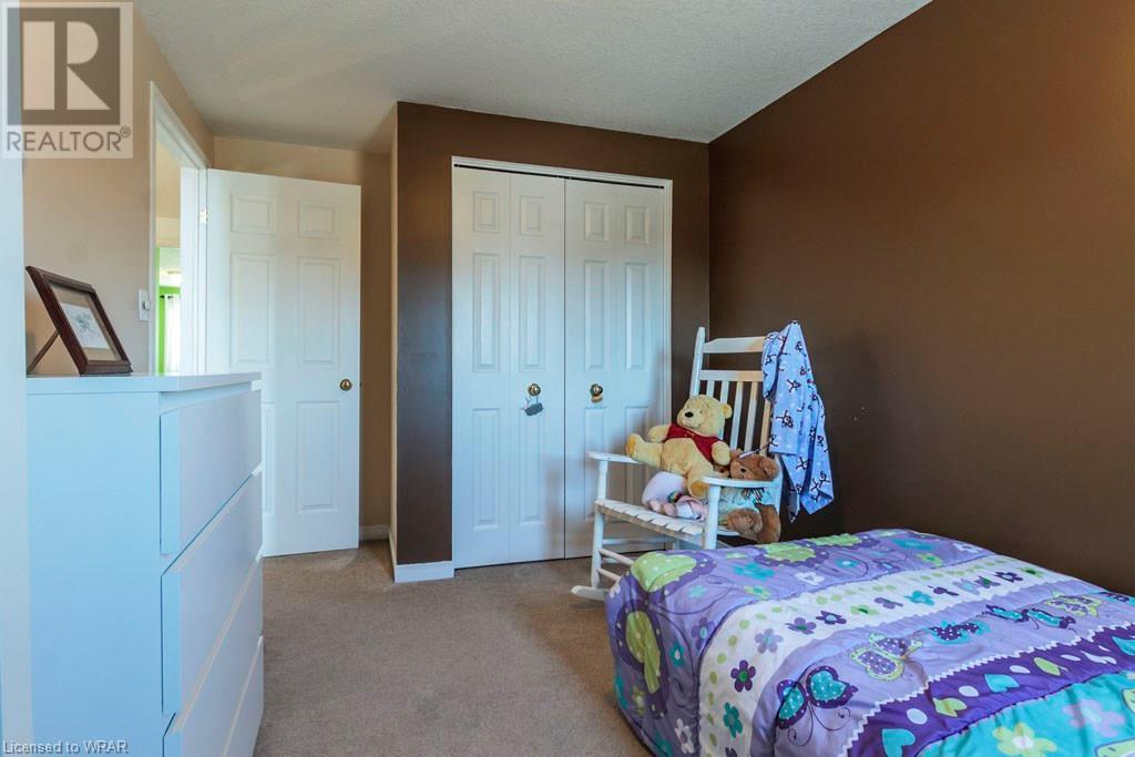 1130 COPPER LEAF Crescent