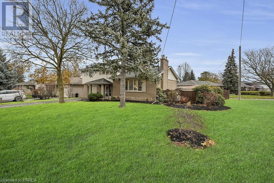 21 CONKLIN Crescent
