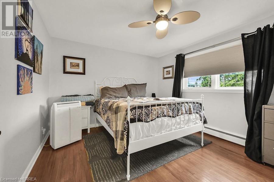21 CONKLIN Crescent