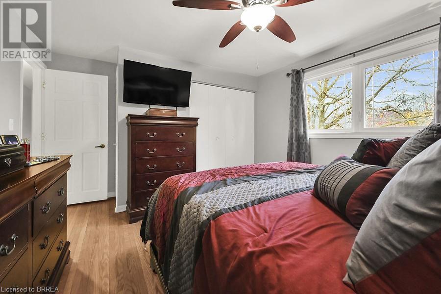 21 CONKLIN Crescent