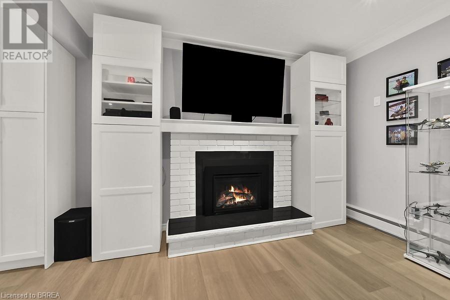 21 CONKLIN Crescent