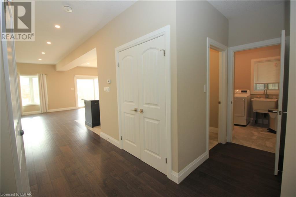 2779 ORIOLE Drive Unit# UPPER