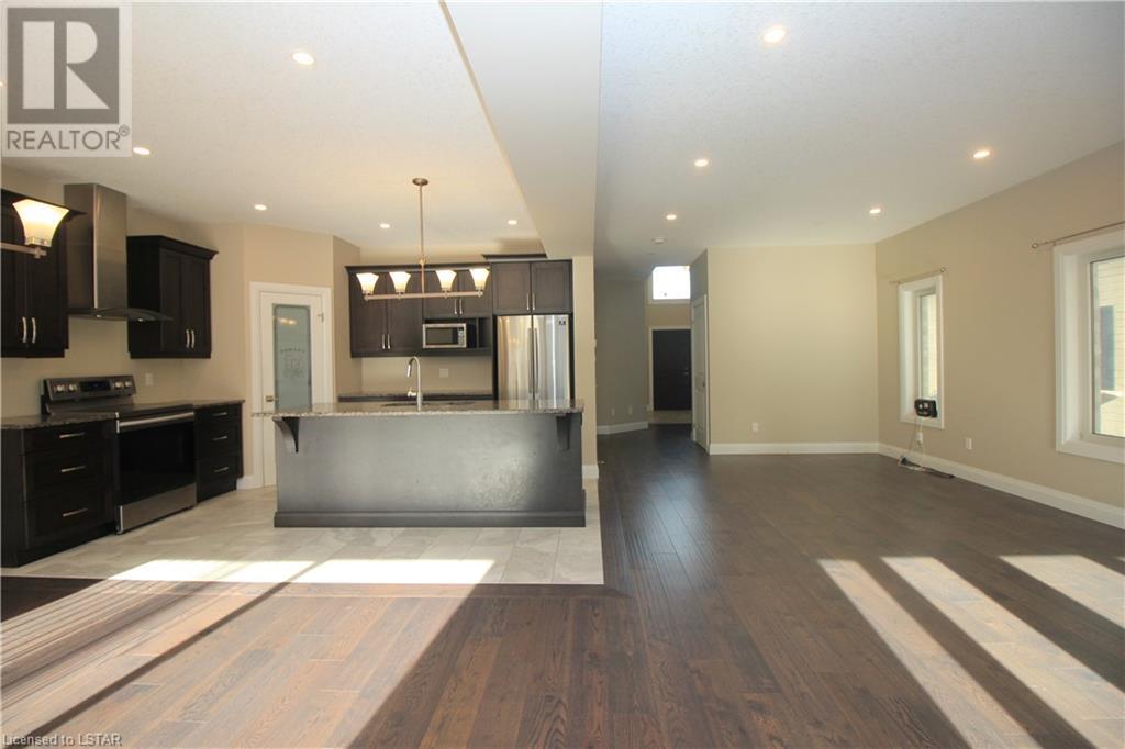 2779 ORIOLE Drive Unit# UPPER