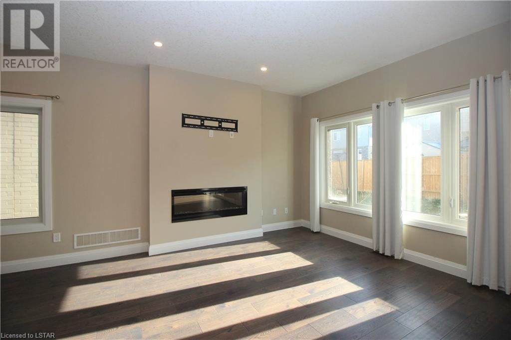 2779 ORIOLE Drive Unit# UPPER