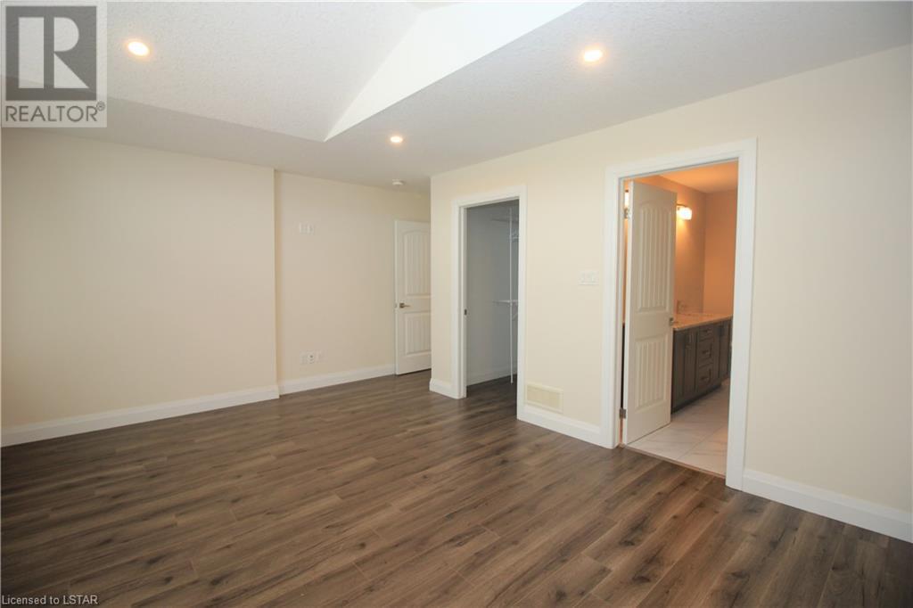 2779 ORIOLE Drive Unit# UPPER