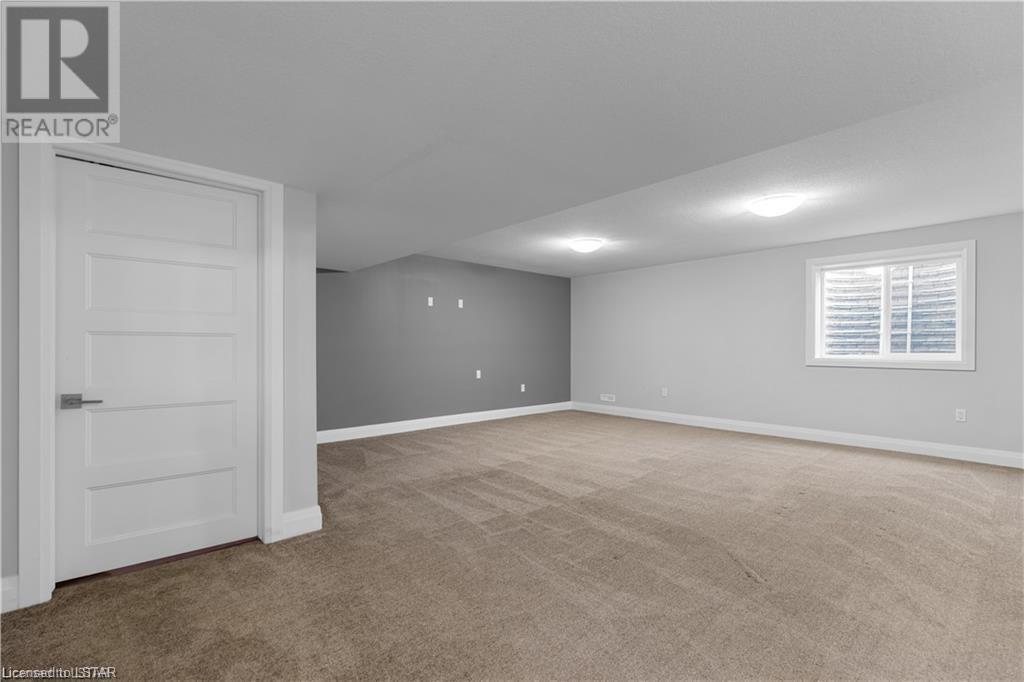 1442 NORTH WENIGE Drive