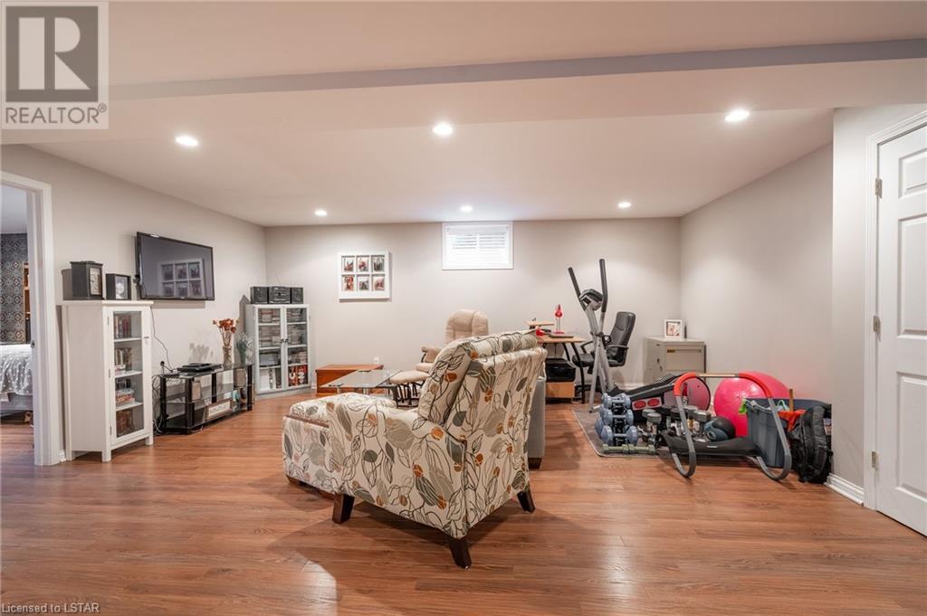 12 HAGERMAN Crescent