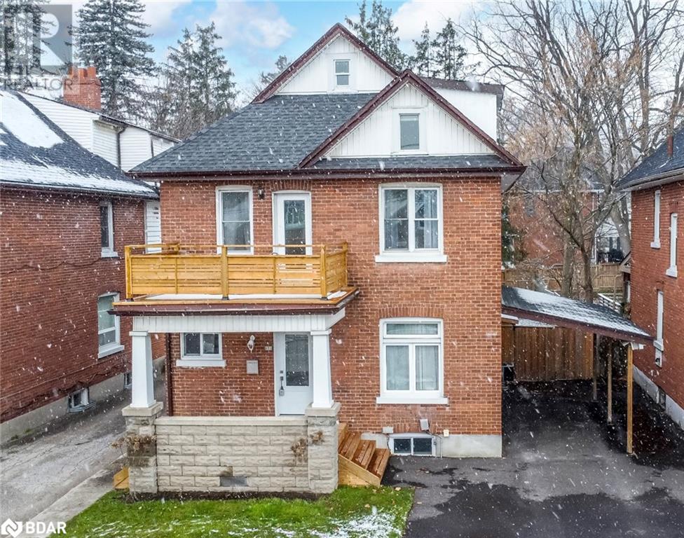 36 SOPHIA Street W