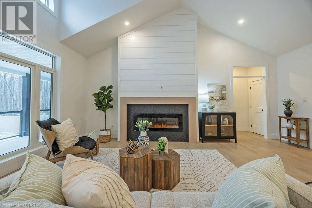 131 GLENGARIFF Drive