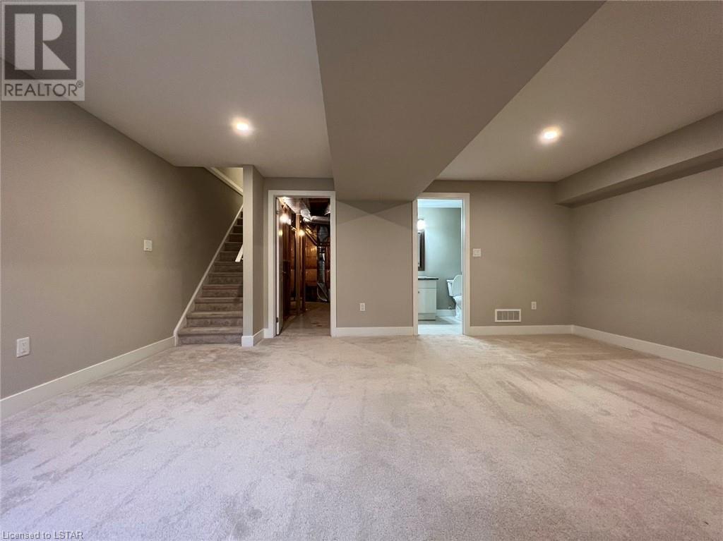 1375 WHETHERFIELD Street Unit# 64