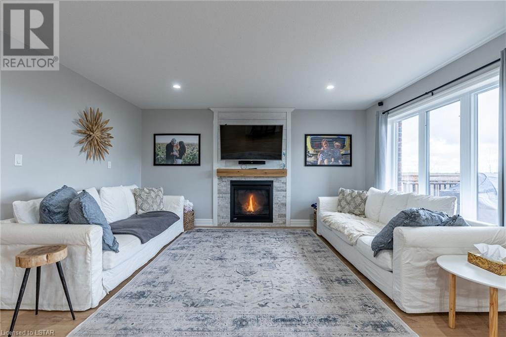 168 GILMOUR Drive