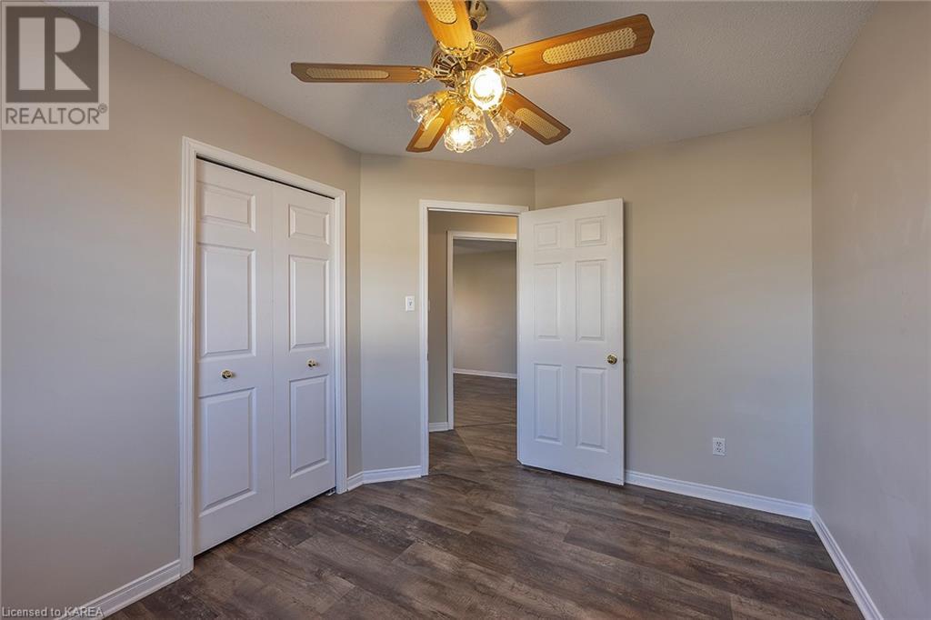 15 AINSLEY Place