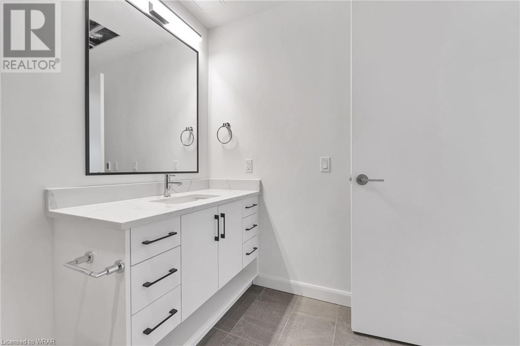 741 KING Street W Unit# 1302