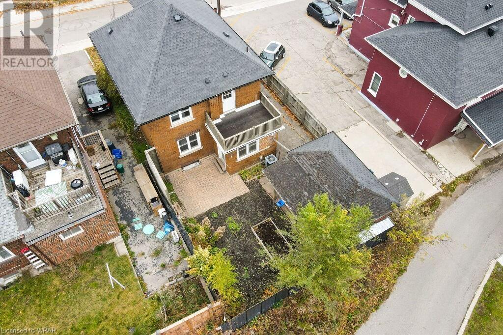 11 PETER Street