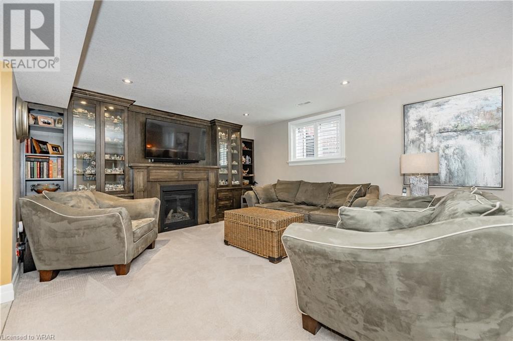 132 OAK PARK Drive