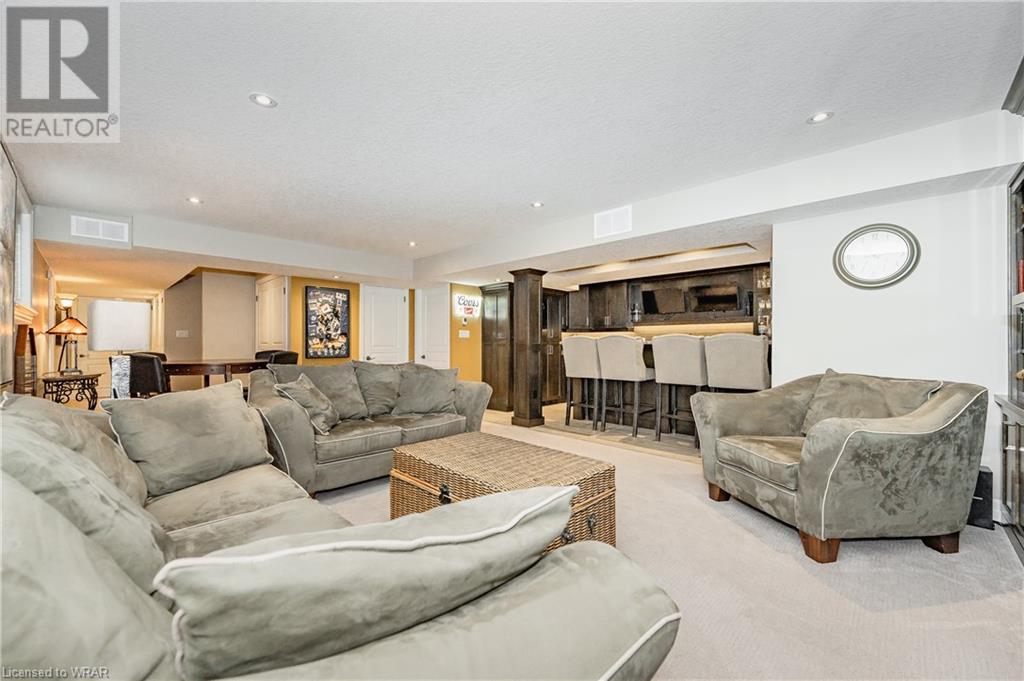 132 OAK PARK Drive