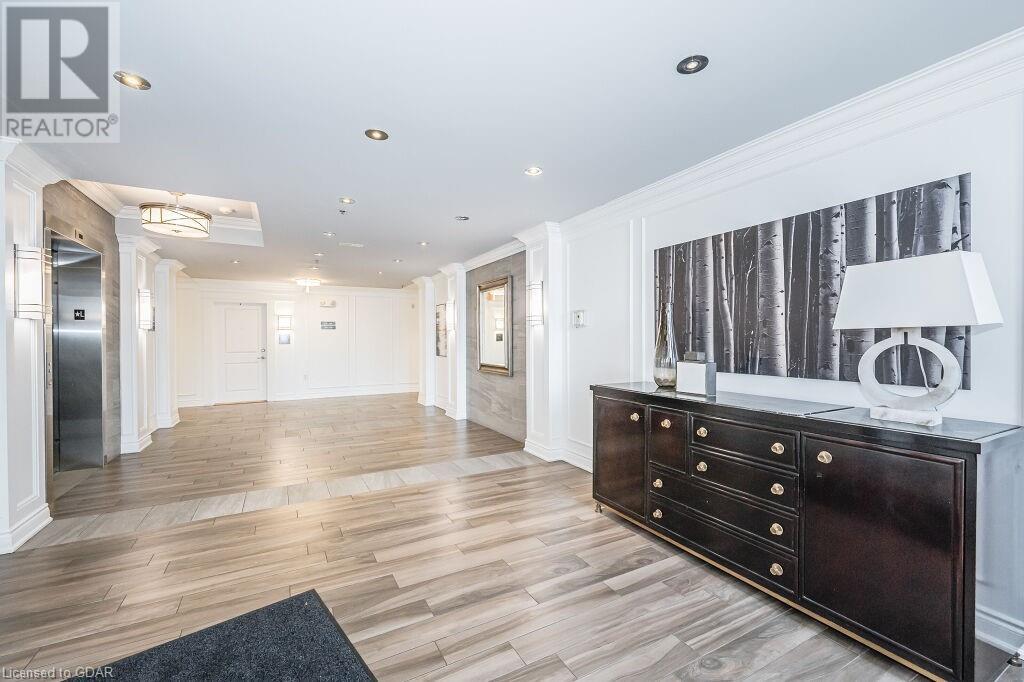 1440 GORDON Street Unit# 210