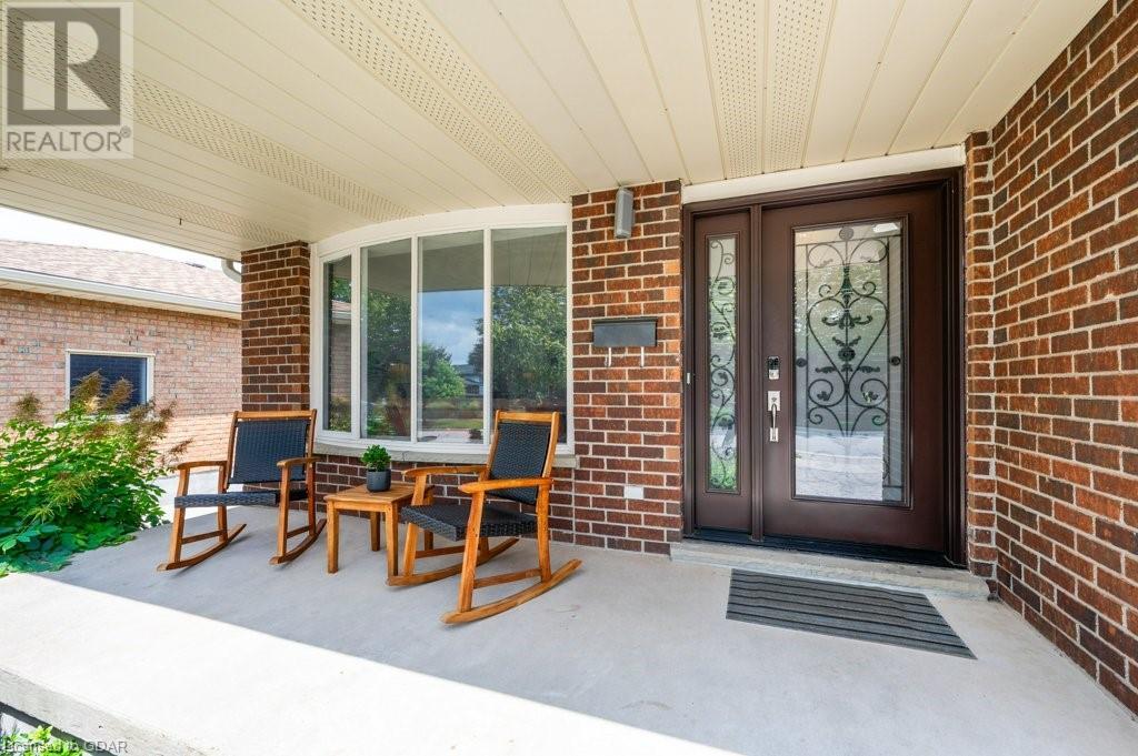 132 MICHENER Crescent