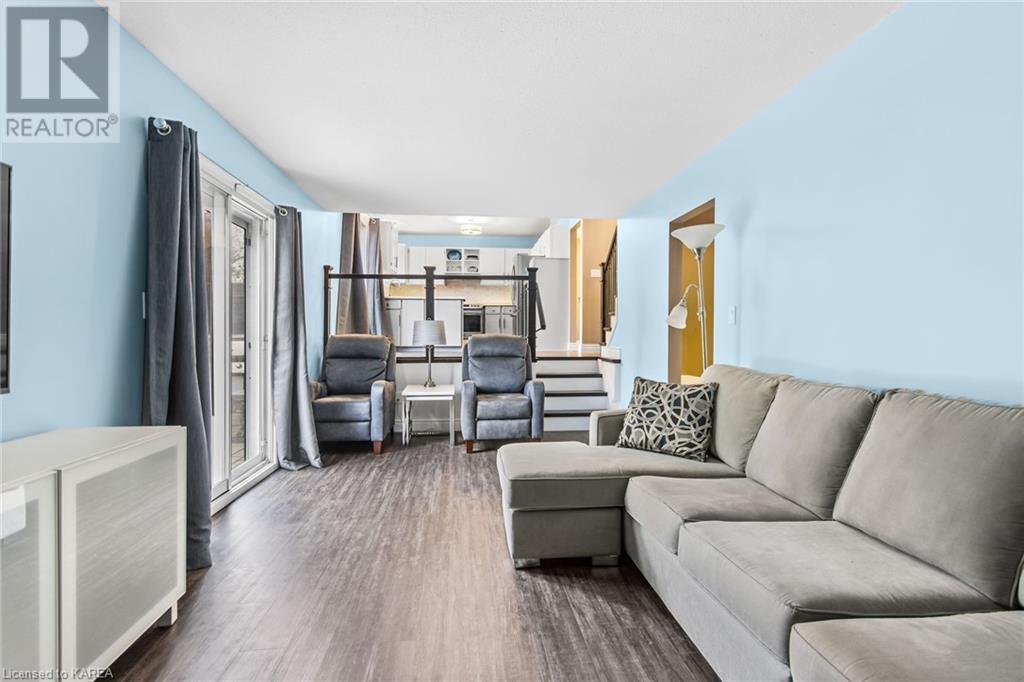 924 NEWHALL Drive