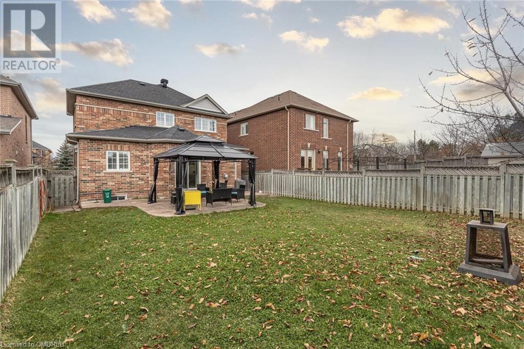 6993 AMOUR Terrace