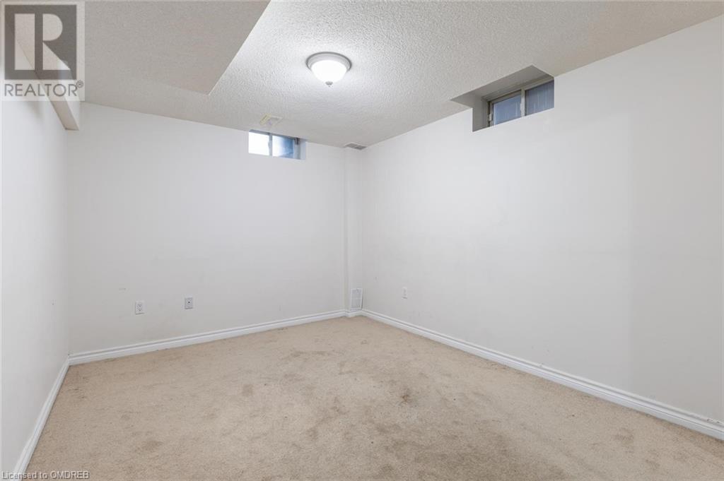 6993 AMOUR Terrace