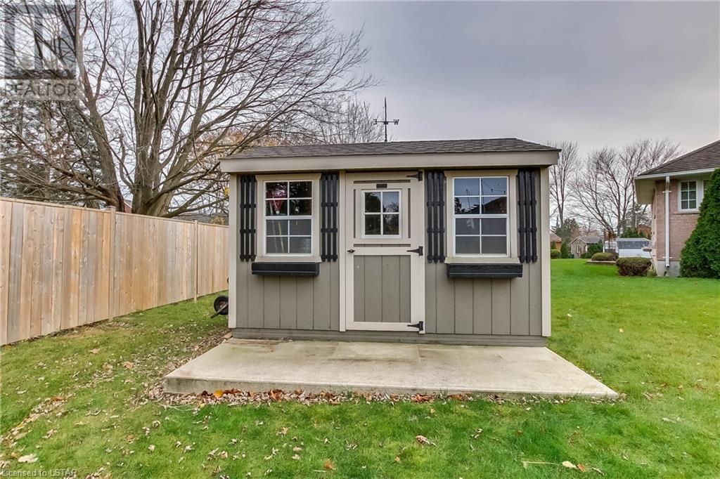 7 HUNTINGTON Terrace
