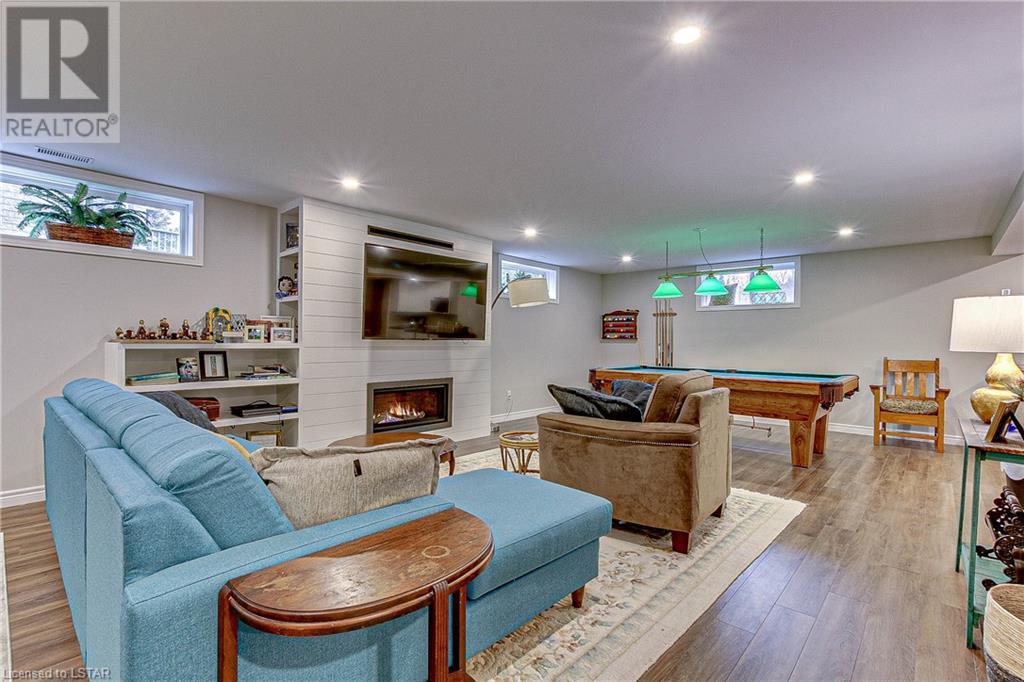 7 HUNTINGTON Terrace