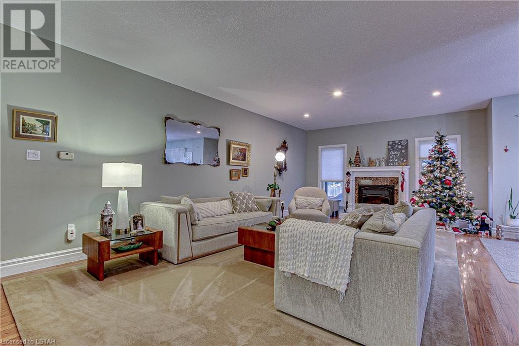 7 HUNTINGTON Terrace
