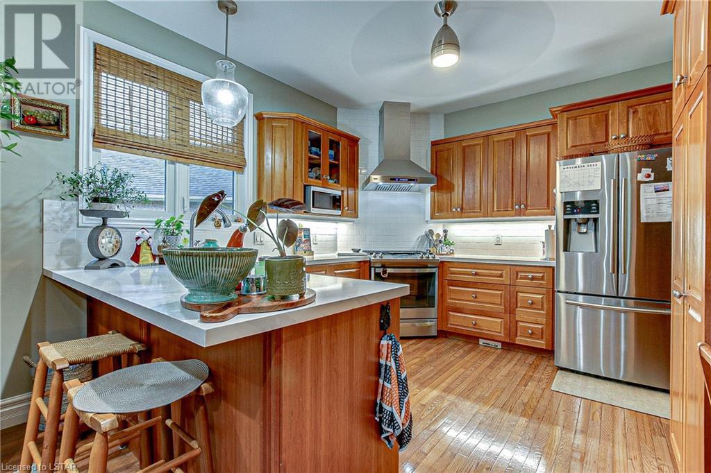 7 HUNTINGTON Terrace