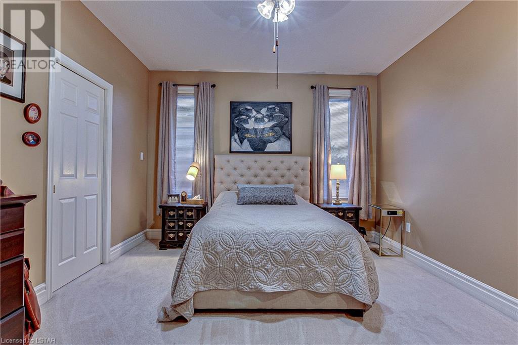 7 HUNTINGTON Terrace
