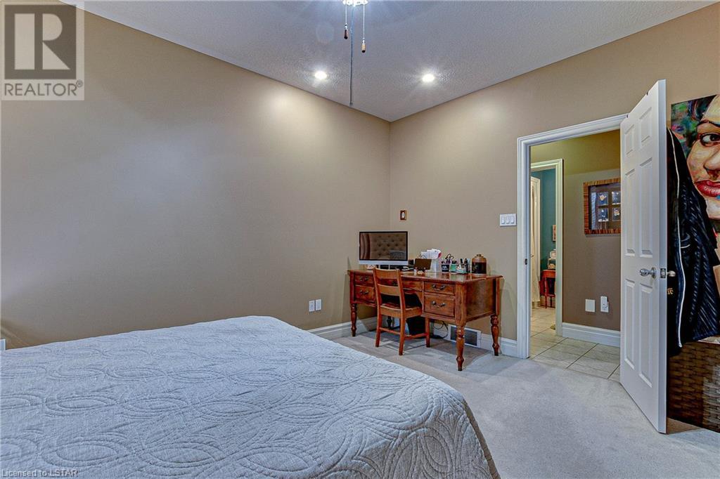 7 HUNTINGTON Terrace