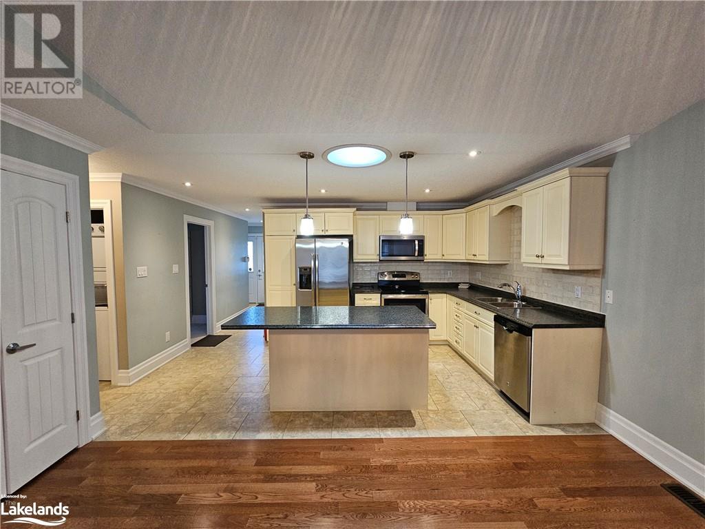 26 GARDEN GROVE Crescent