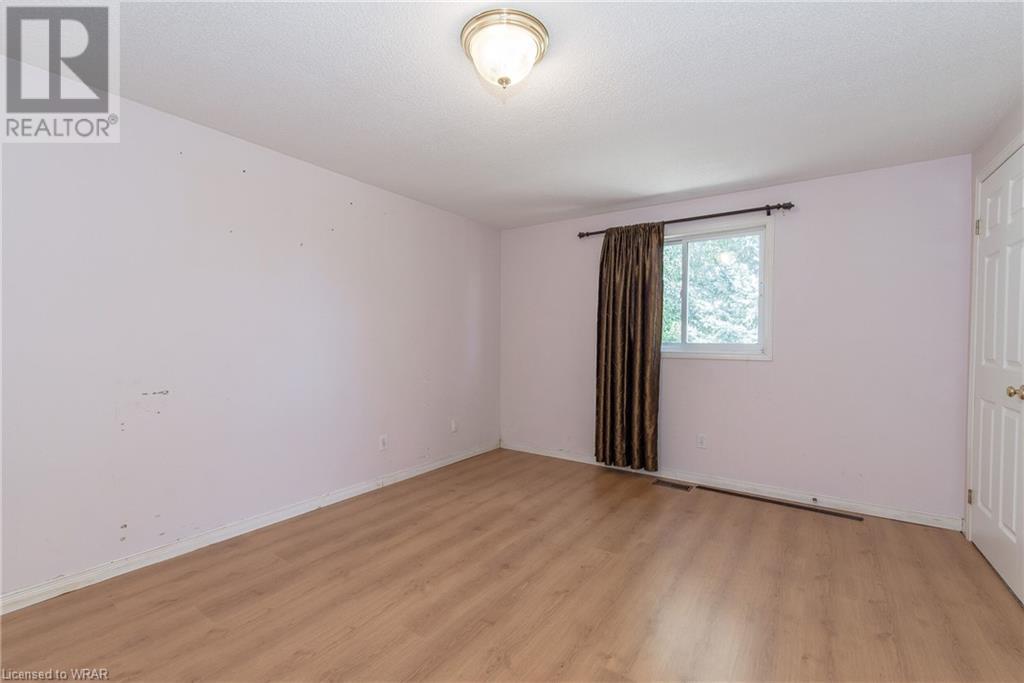 584 THORNDALE Drive