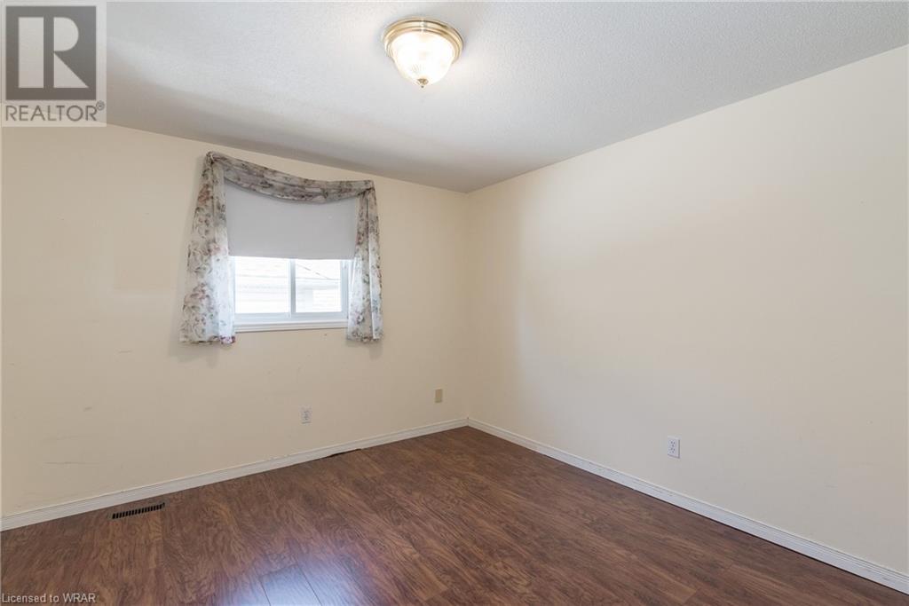 584 THORNDALE Drive