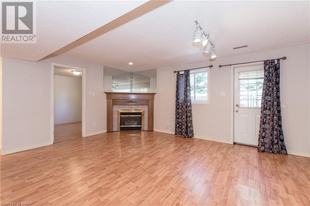 584 THORNDALE Drive