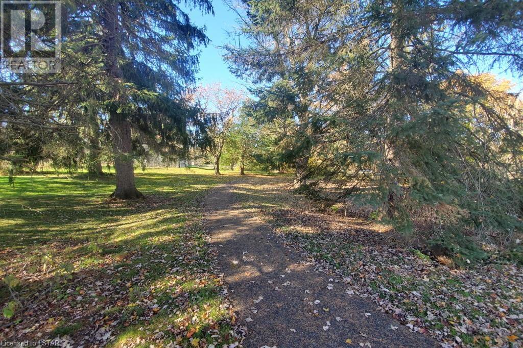 1328 COMMISSIONERS Road W Unit# 118