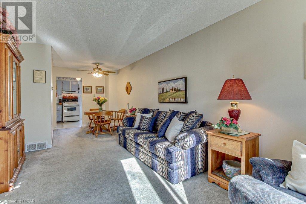 1328 COMMISSIONERS Road W Unit# 118