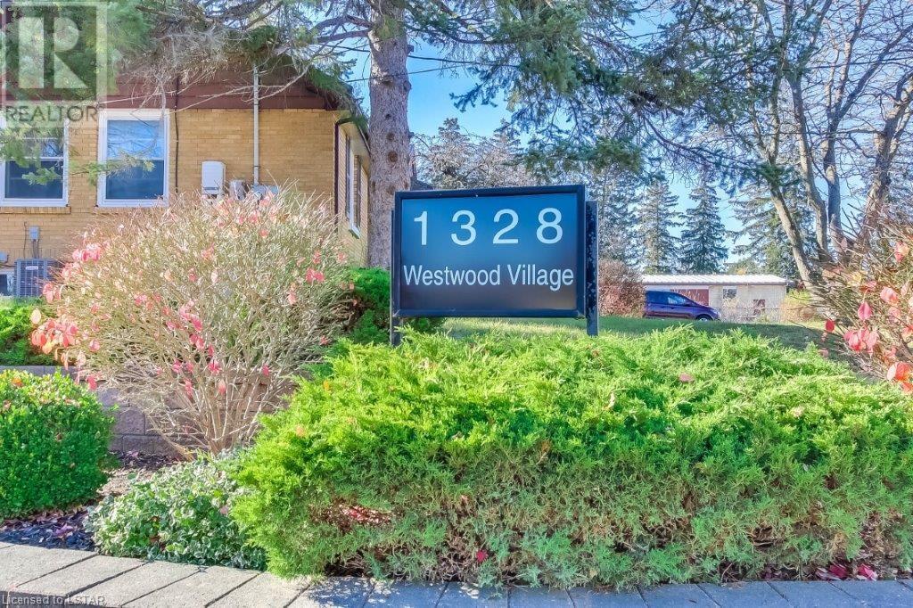 1328 COMMISSIONERS Road W Unit# 118