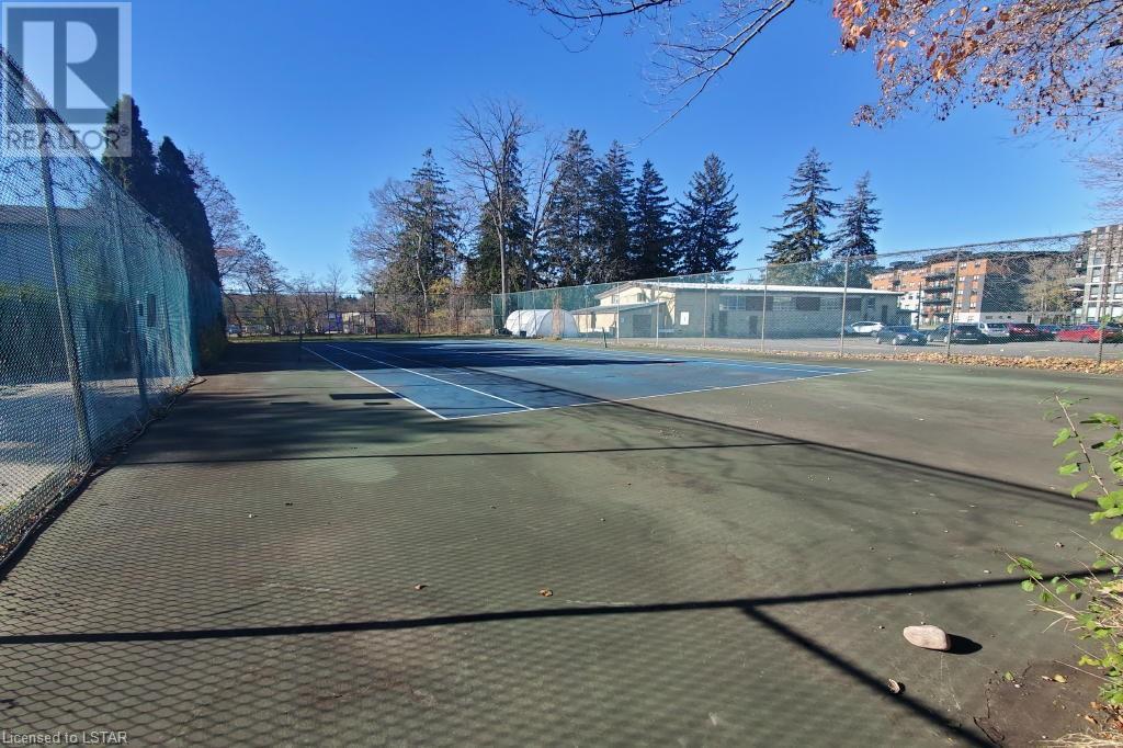 1328 COMMISSIONERS Road W Unit# 118