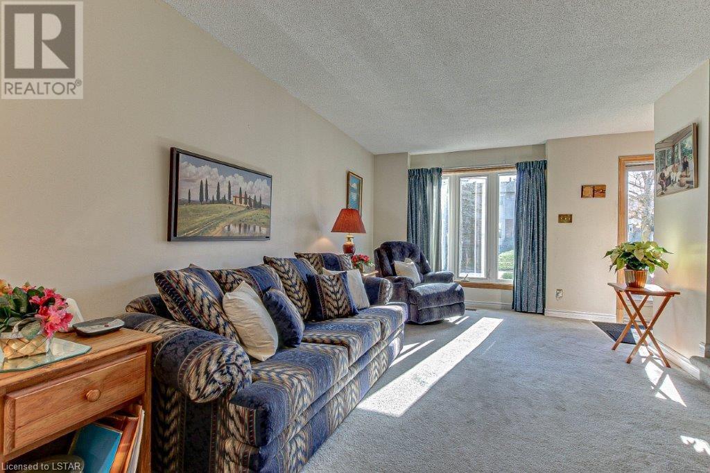 1328 COMMISSIONERS Road W Unit# 118