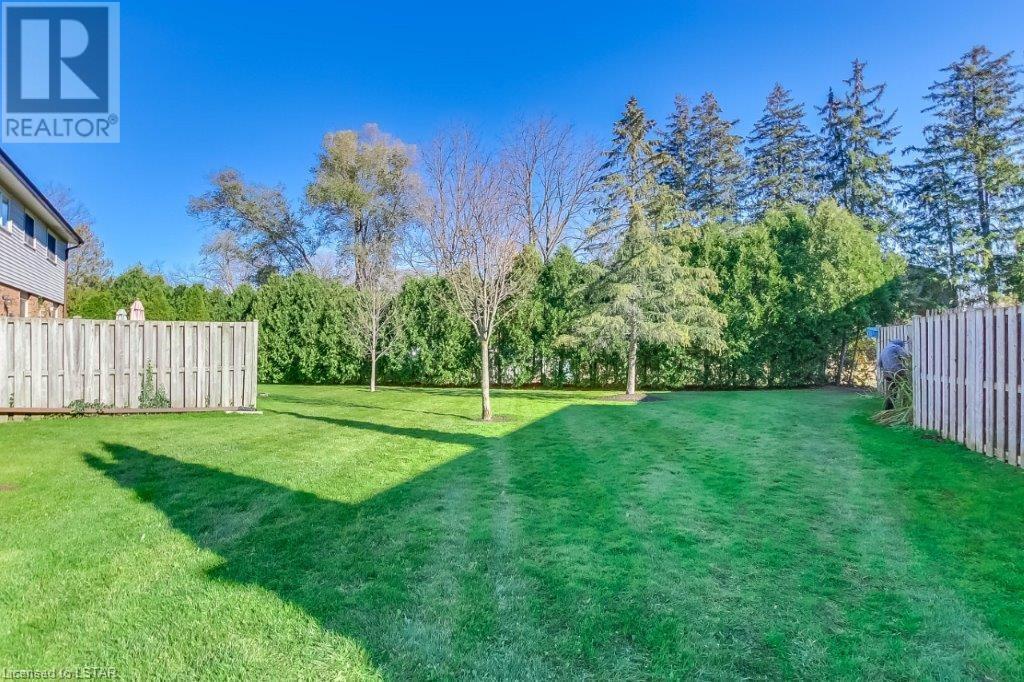 1328 COMMISSIONERS Road W Unit# 118